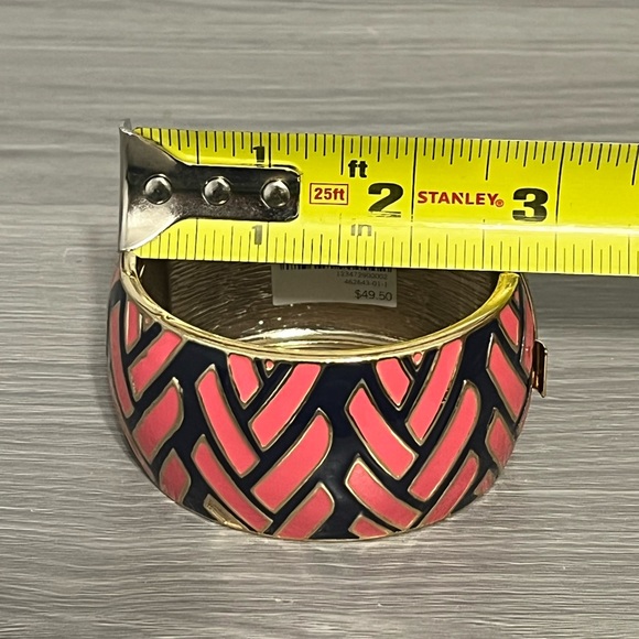 NTW Banana Republic Gold Hinged Bangle Bracelet with Pink and Navy Blue Exterior - Picture 8 of 8